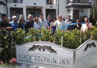 Daytona chamber ribbon cuitting for Black Dolphin Inn in New Smyrna Beach / Headline Surfer